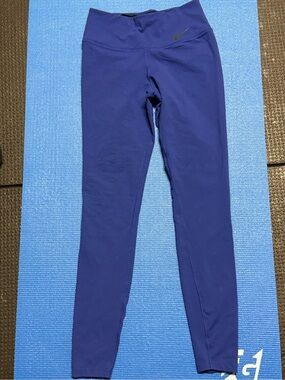 Nike Blue Performance Leggings